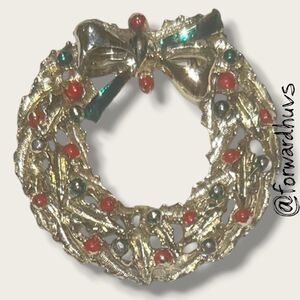 Bundle Sale 3 for $15 | Holiday Wreath Brooch – Green & Red Enamel